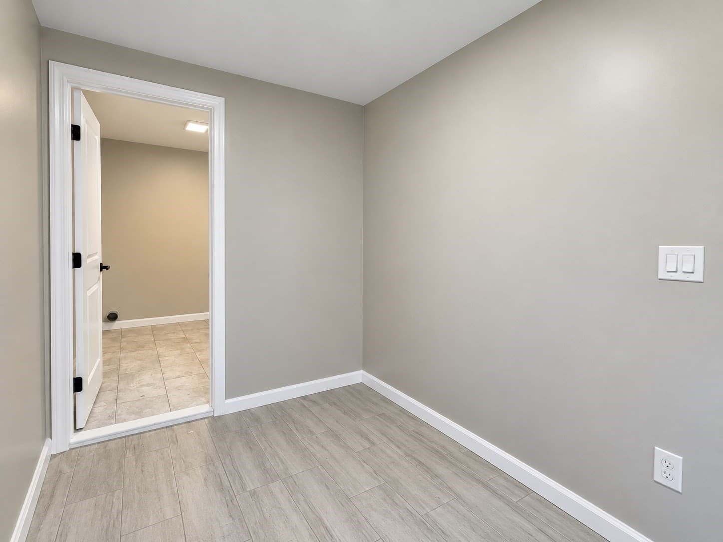 Single Family Residence at 365 Nahatan St, Norwood MA 02062, photo 12 of 41