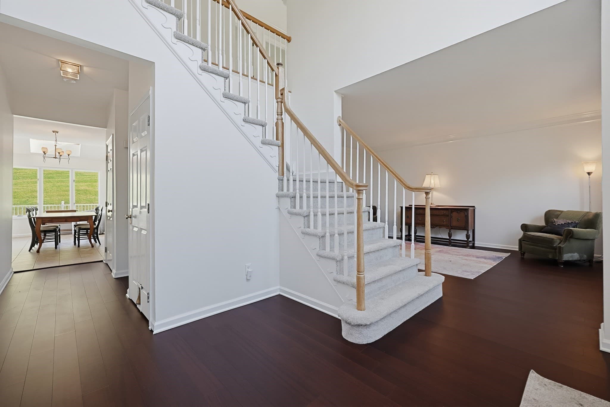 Single Family Residence at 93 Robert Road, Marlborough MA 01752, photo 6 of 42