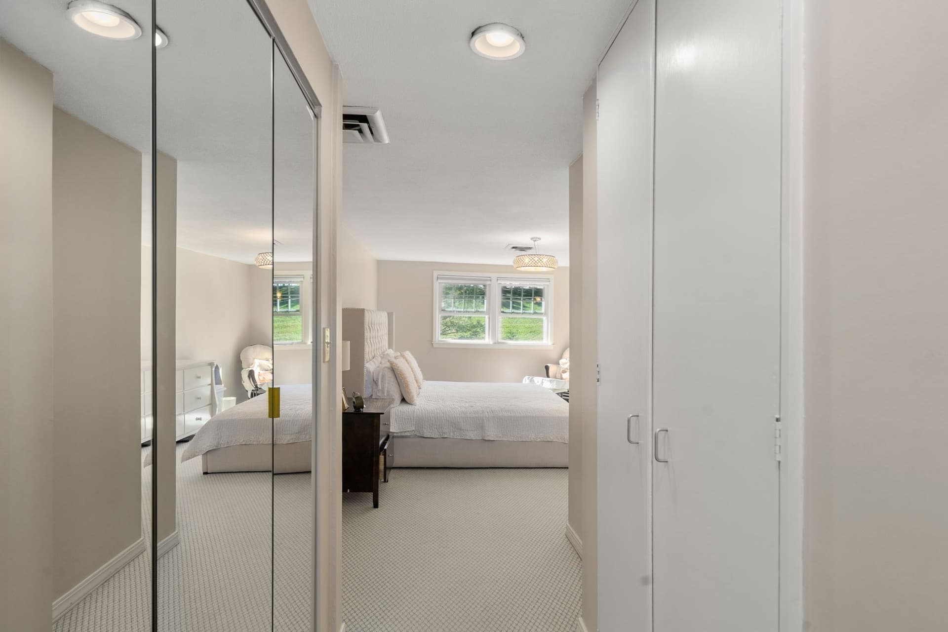 Attached (Townhouse/Rowhouse/Duplex) at 60 Hammond Pond Parkway # 60, Brookline MA 02467, photo 15 of 23