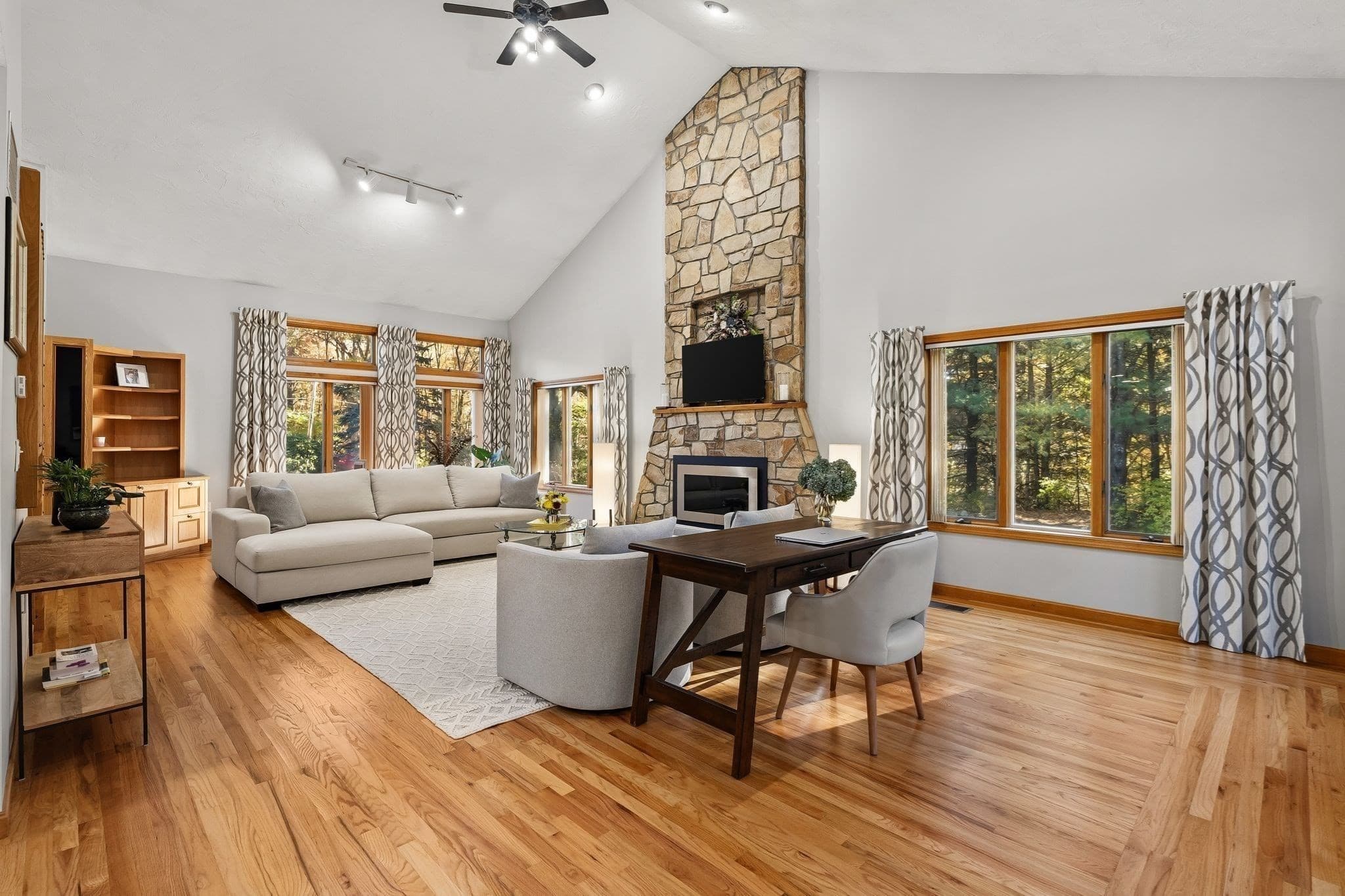 Single Family Residence at 247 Riverlin St, Millbury MA 01527, photo 6 of 42