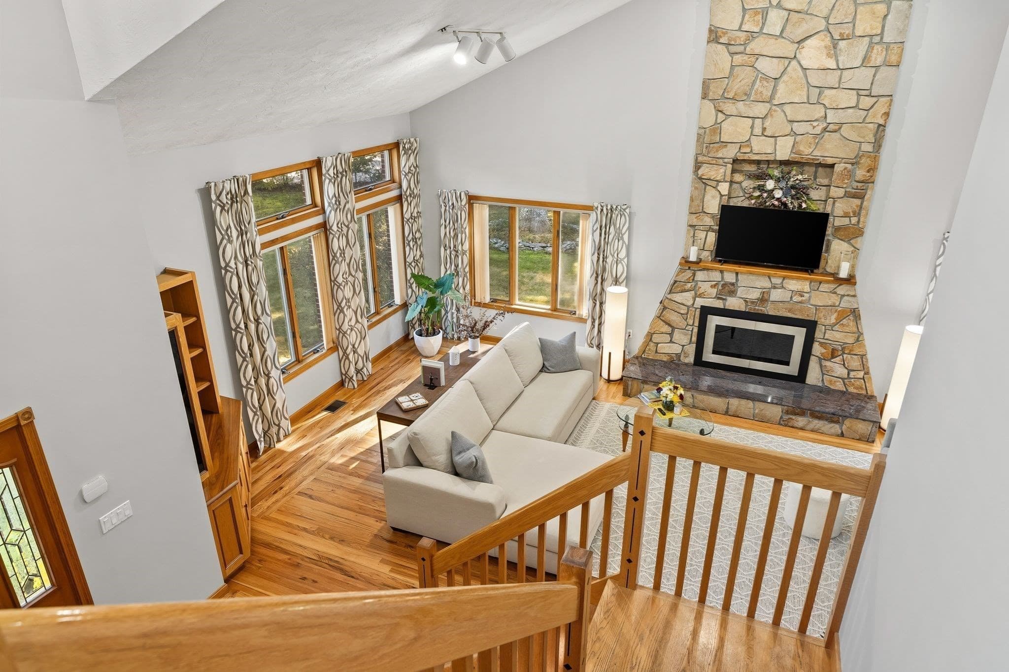 Single Family Residence at 247 Riverlin St, Millbury MA 01527, photo 4 of 42
