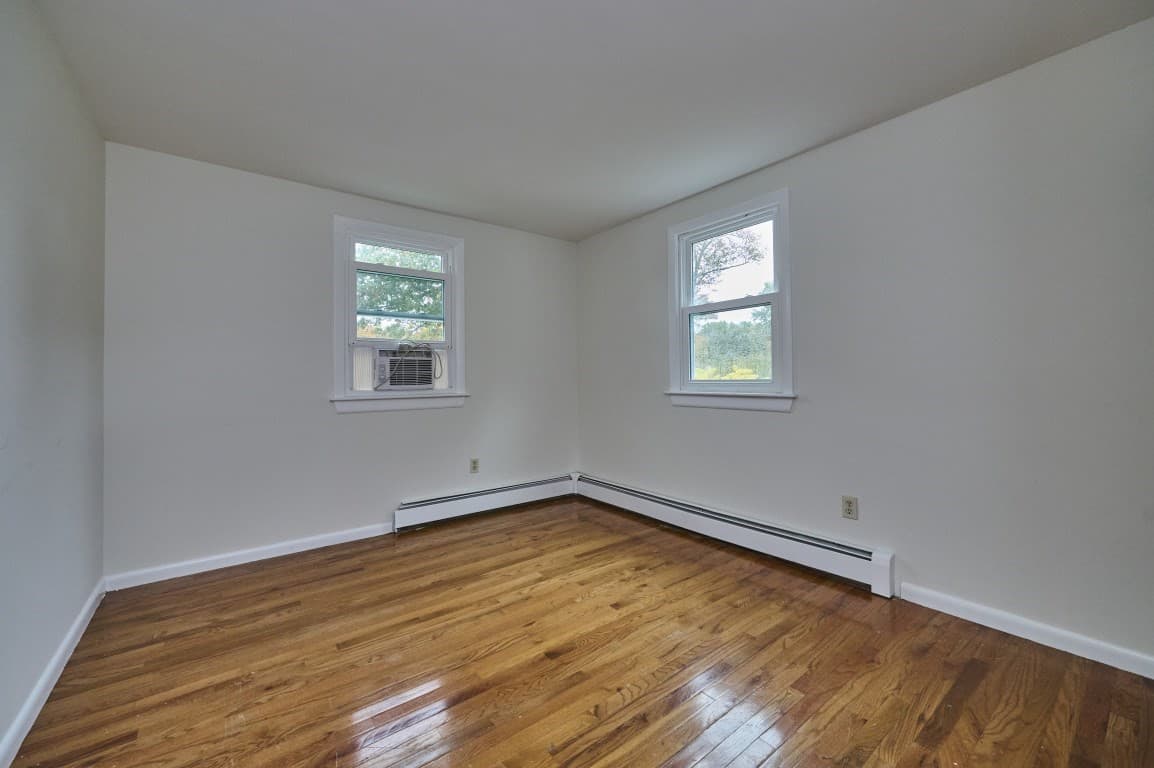 Single Family Residence at 13 Fernglade Rd, Burlington MA 01803, photo 19 of 36