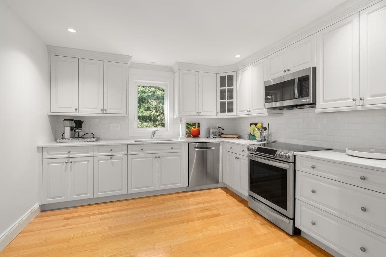 Condominium at 770 Salisbury St # 419, Worcester MA 01609, photo 13 of 31