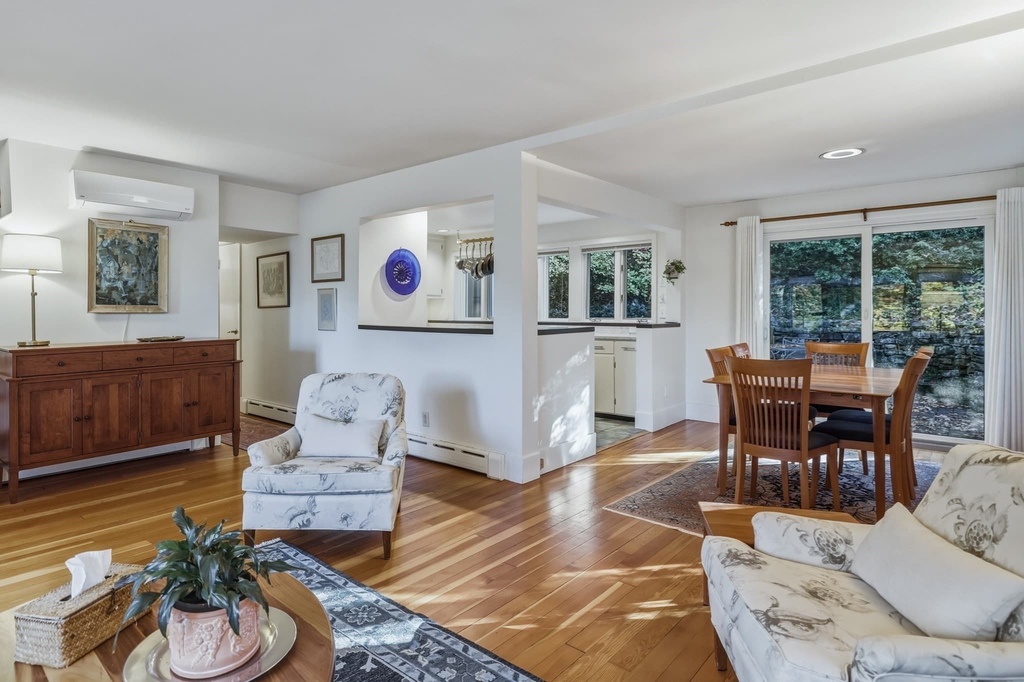 Single Family Residence at 31 Langworthy Rd, Northampton MA 01060, photo 8 of 38