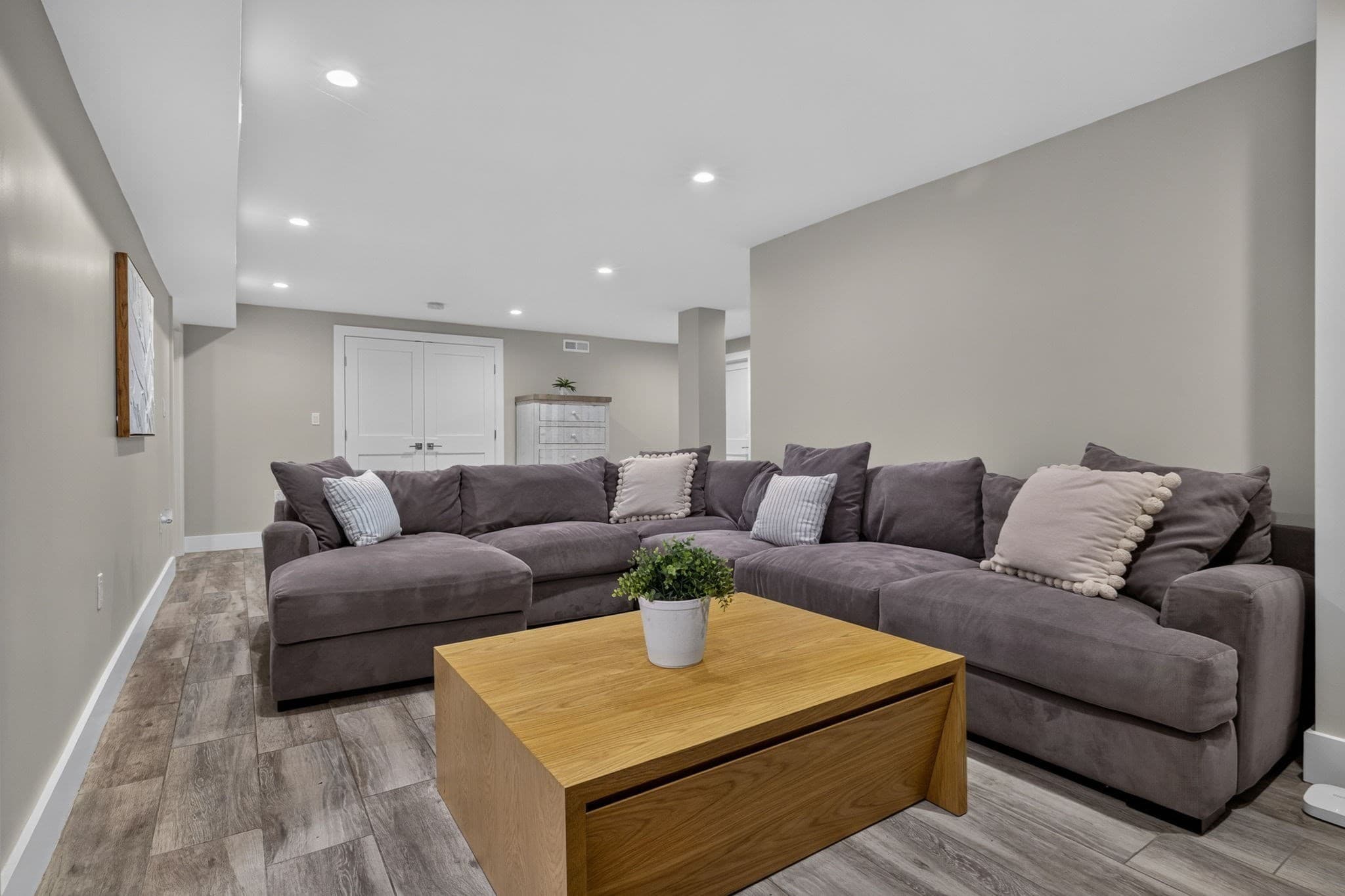 Condominium at 611 Centre St # 1, Newton MA 02458, photo 35 of 42