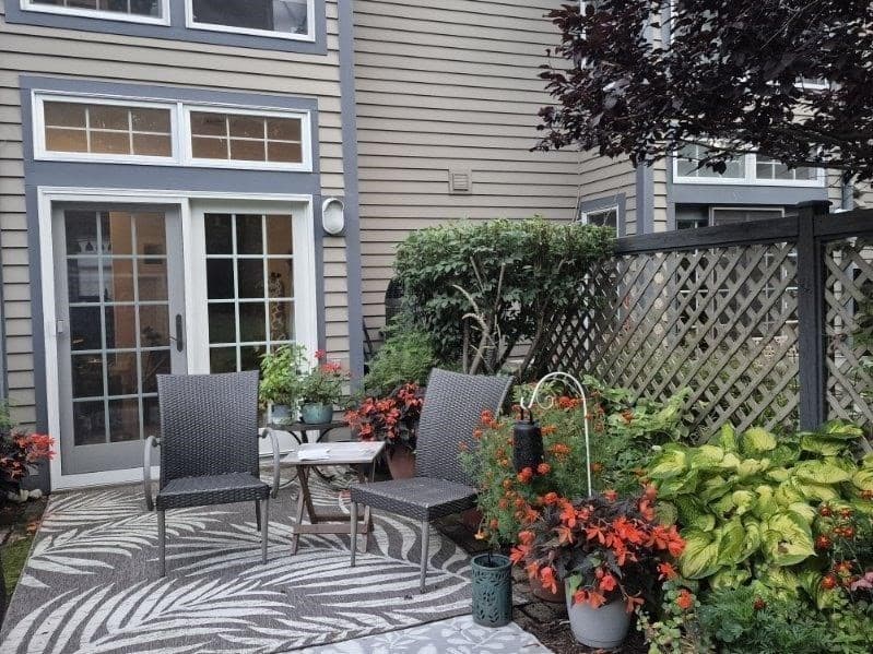 Condominium at 65 Amity Pl # 65, Amherst MA 01002, photo 26 of 38