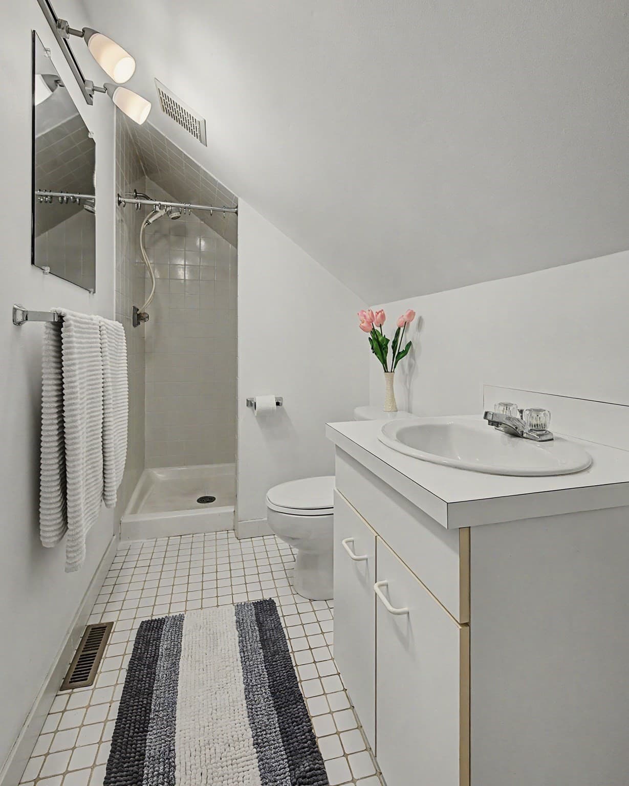 Condominium at 65 Amity Pl # 65, Amherst MA 01002, photo 22 of 38