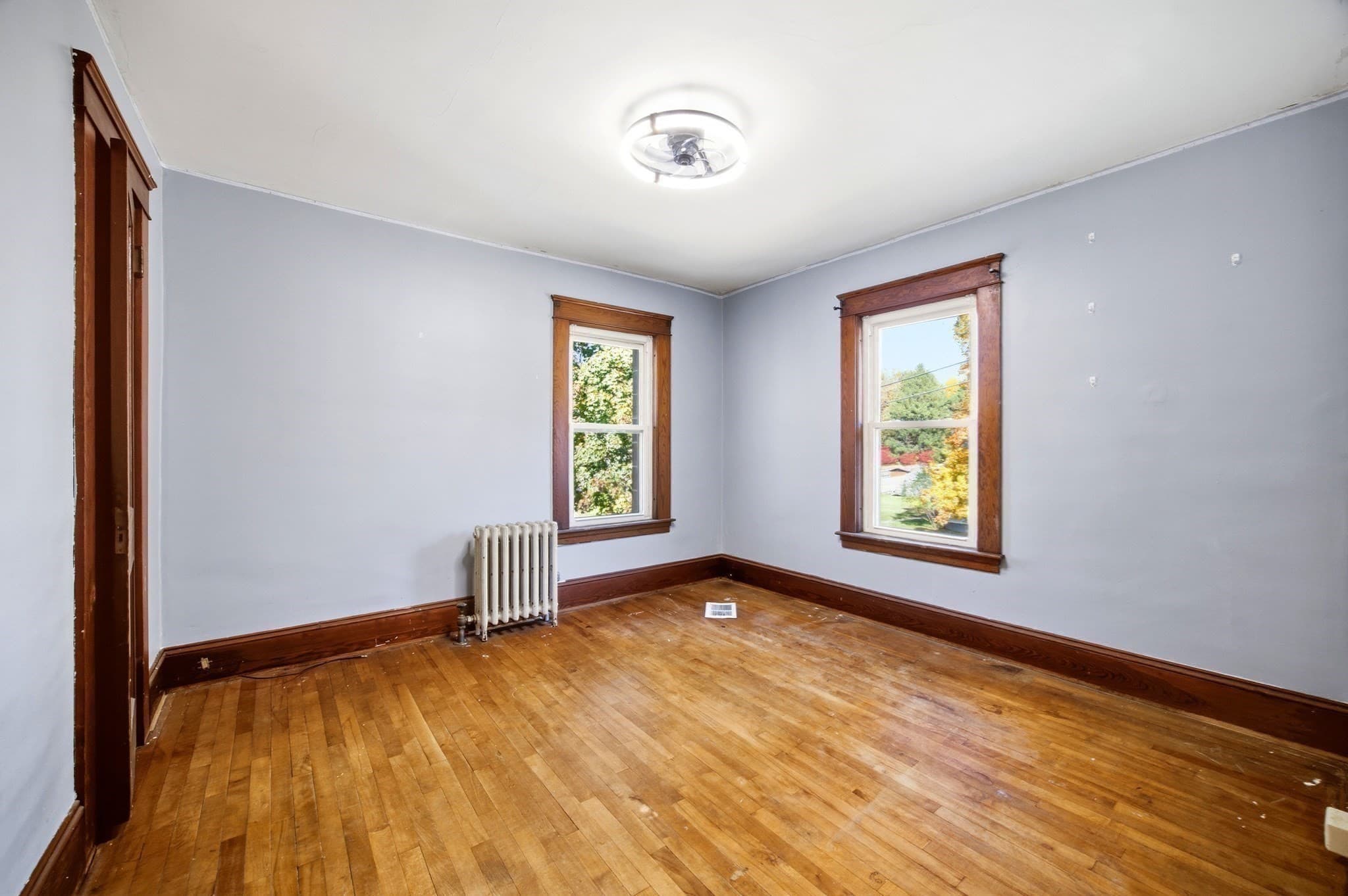 Single Family Residence at 25 Park Ave, Greenfield MA 01301, photo 31 of 36