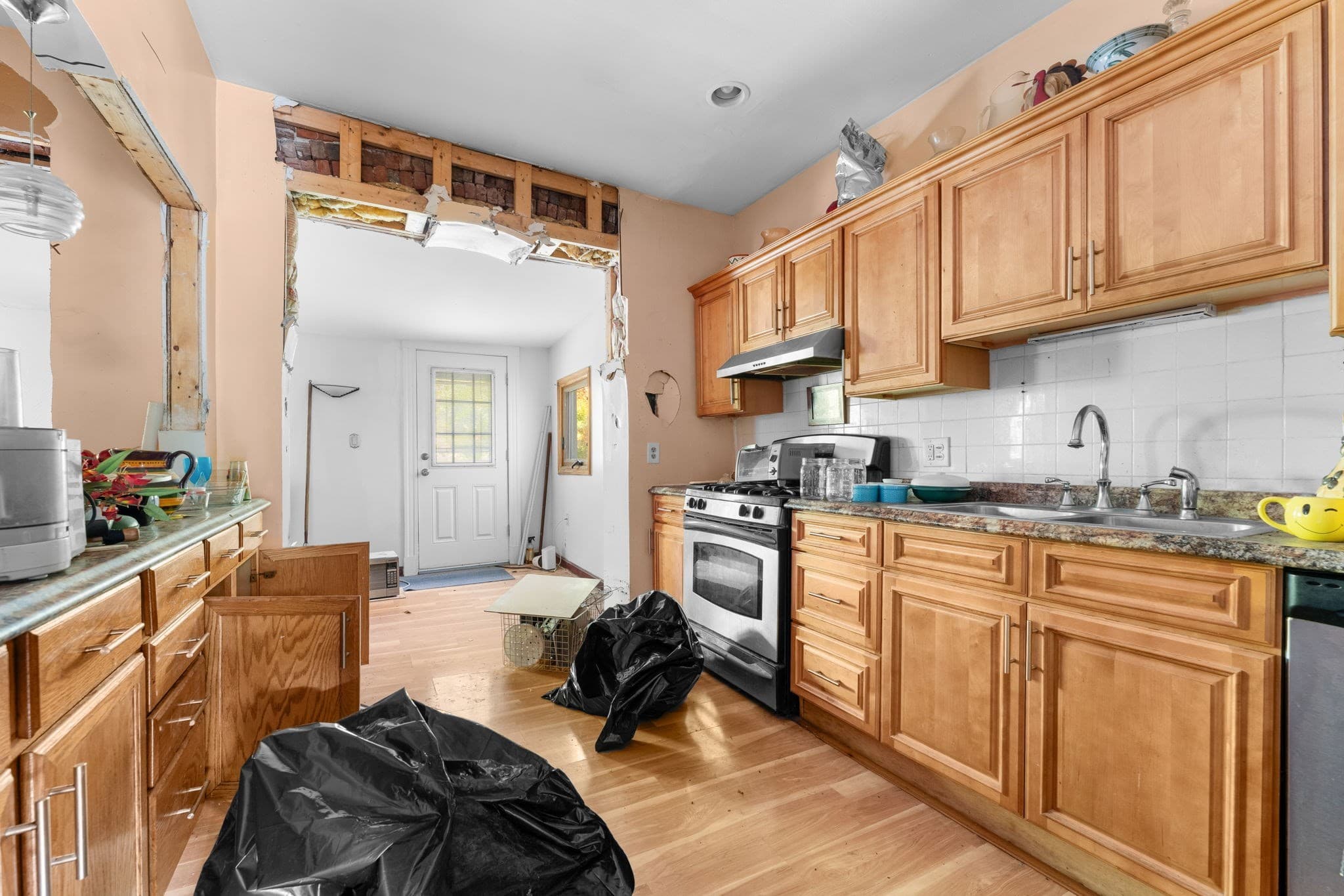 Single Family Residence at 15 Nonquit St, Boston MA 02125, photo 10 of 20