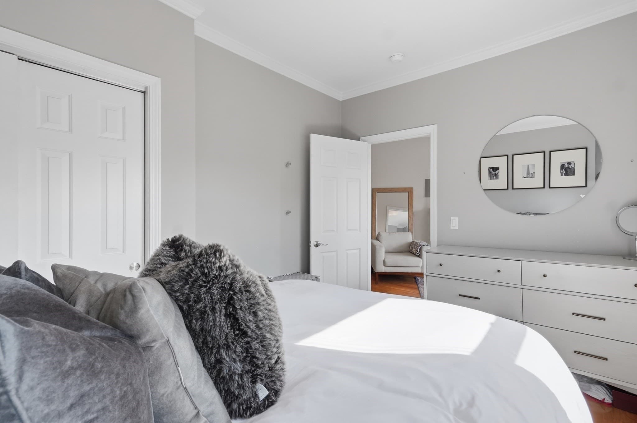 Condominium at 22 Park Street # 3, Boston MA 02129, photo 7 of 17