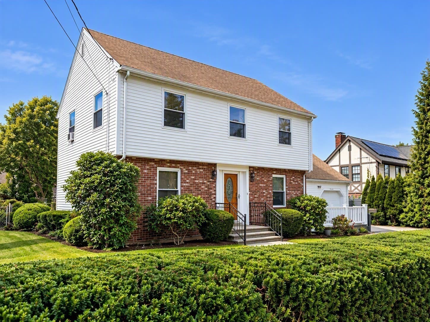 Single Family Residence at 231 Waltham St, Newton MA 02465, photo 2 of 24
