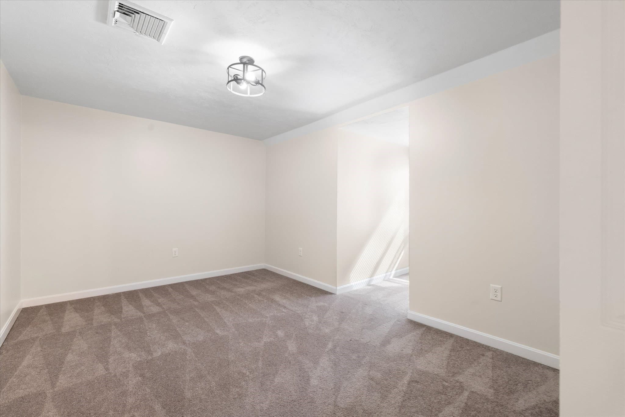 Single Family Residence at 164 Baldwin Street, Leicester MA 01524, photo 36 of 42