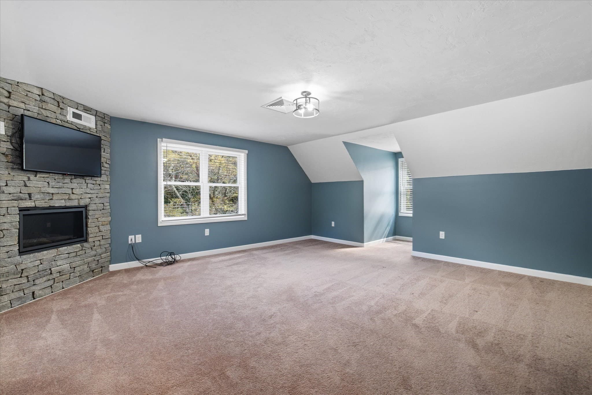 Single Family Residence at 164 Baldwin Street, Leicester MA 01524, photo 29 of 42