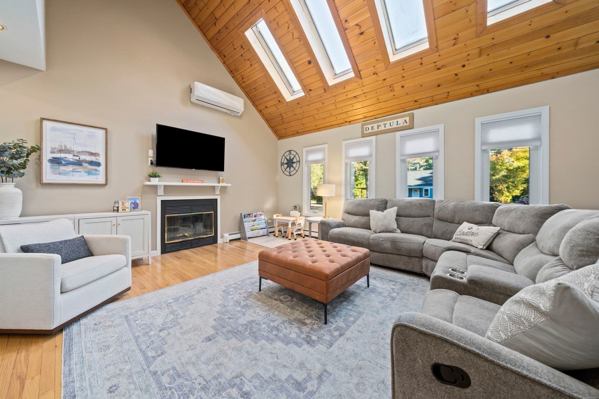 10 Spectacle Pond Terrace, Wareham MA 02538
