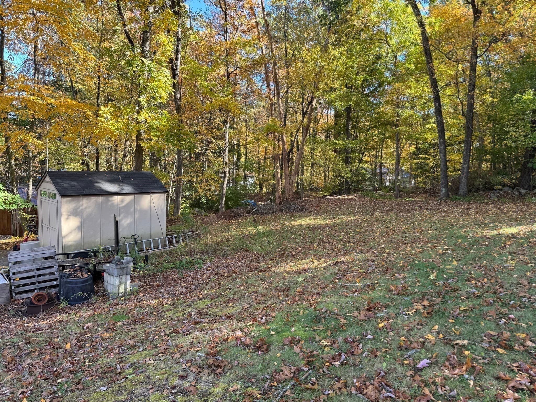 Single Family Residence at 15 Vista Lane, Southbridge MA 01550, photo 4 of 22