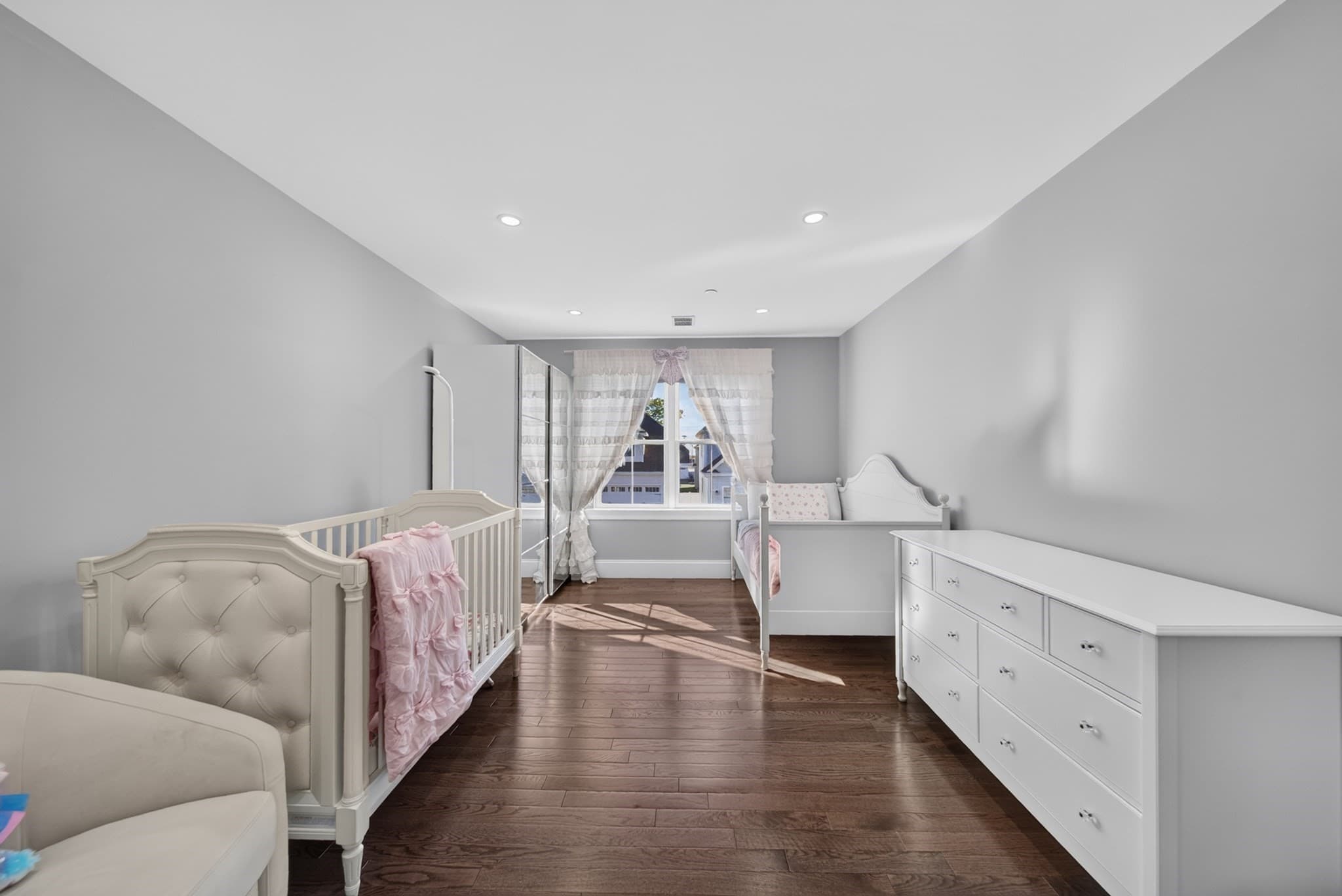 Single Family Residence at 24 Douglas St, Weymouth MA 02190, photo 23 of 39