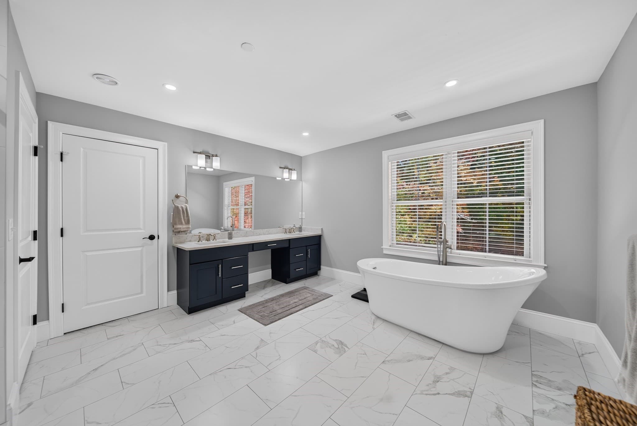 Single Family Residence at 24 Douglas St, Weymouth MA 02190, photo 19 of 39