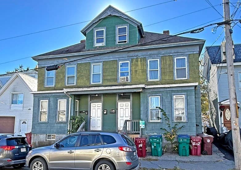 4 Family at 12 Columbus Ave, Lowell MA 01851, photo 2 of 13