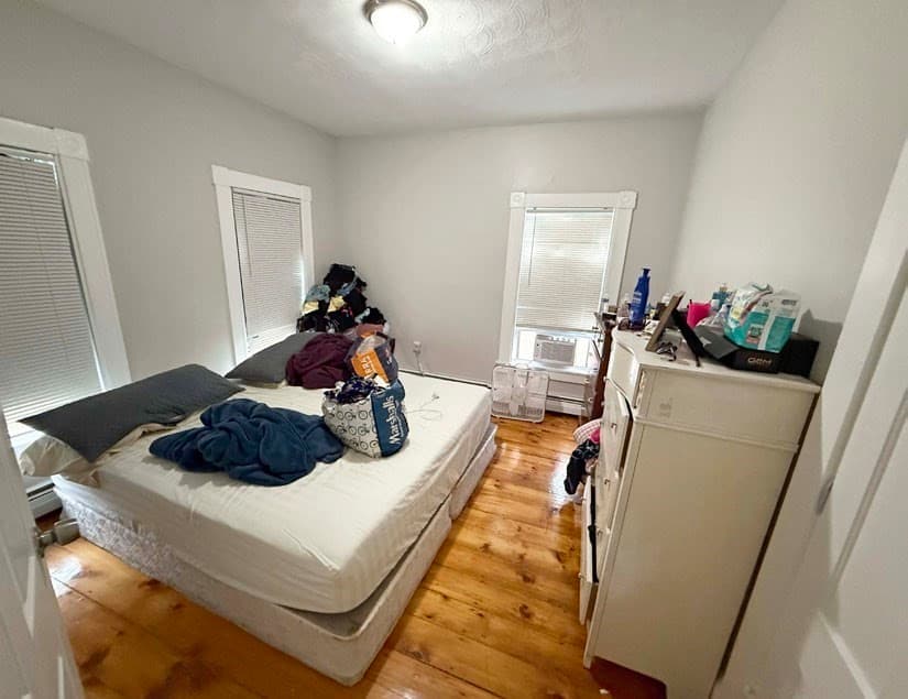 4 Family at 12 Columbus Ave, Lowell MA 01851, photo 8 of 13