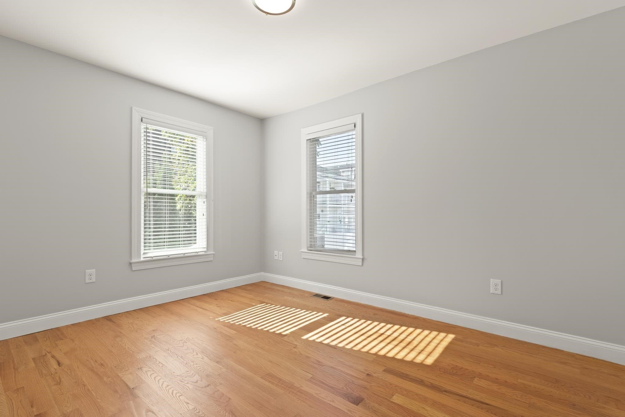 Condominium at 14 Gordon St # 14, Somerville MA 02144, photo 10 of 20