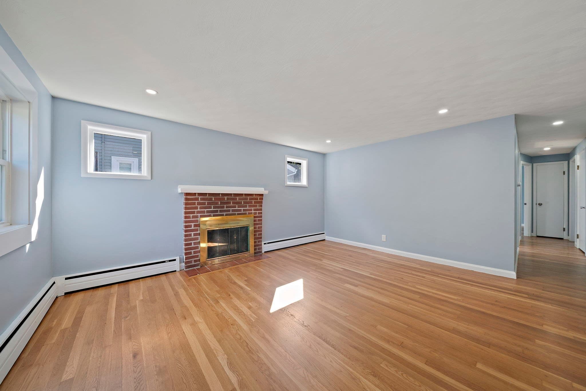 Single Family Residence at 28 Auriga St, Boston MA 02122, photo 3 of 24