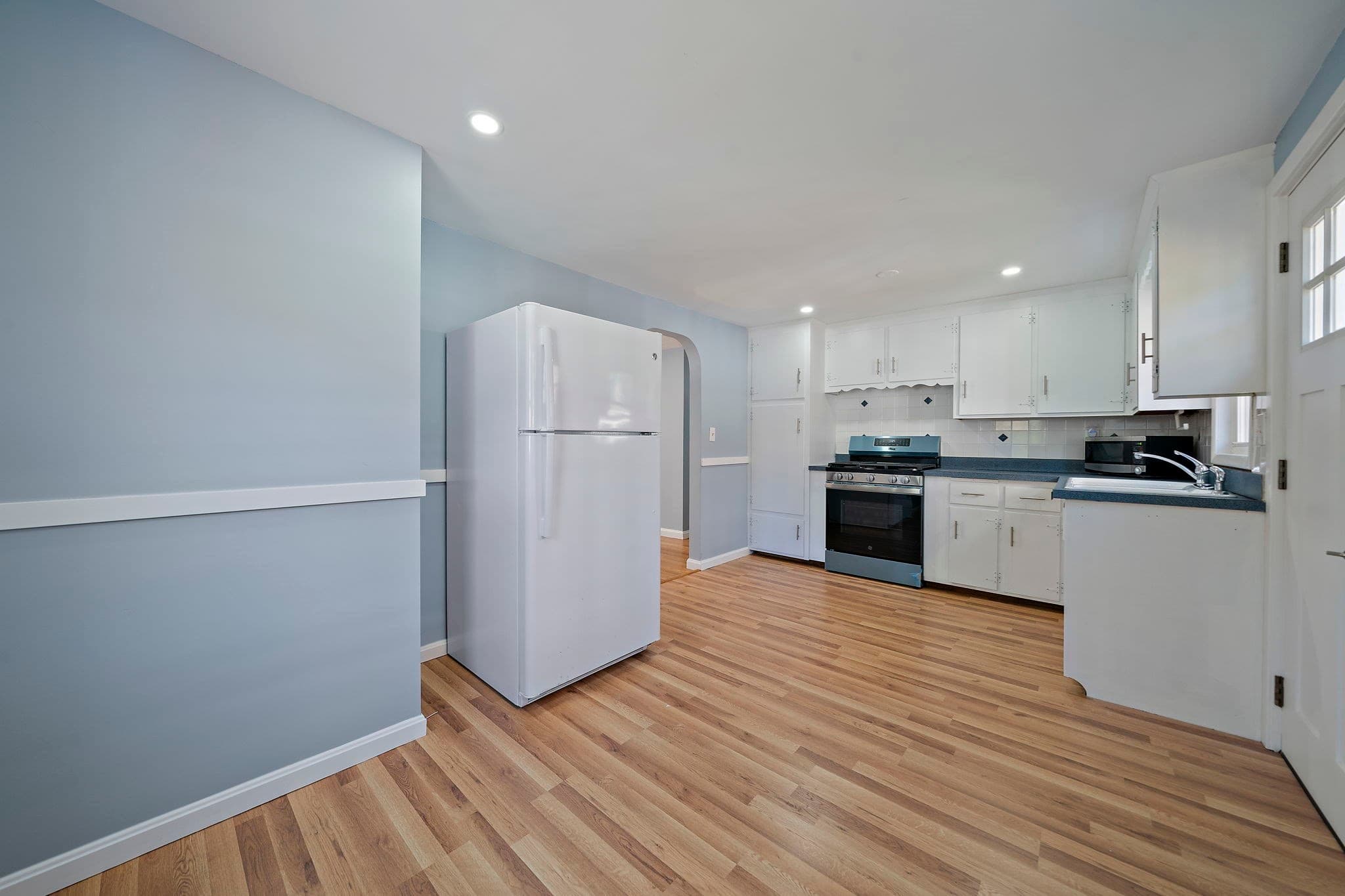 Single Family Residence at 28 Auriga St, Boston MA 02122, photo 11 of 24