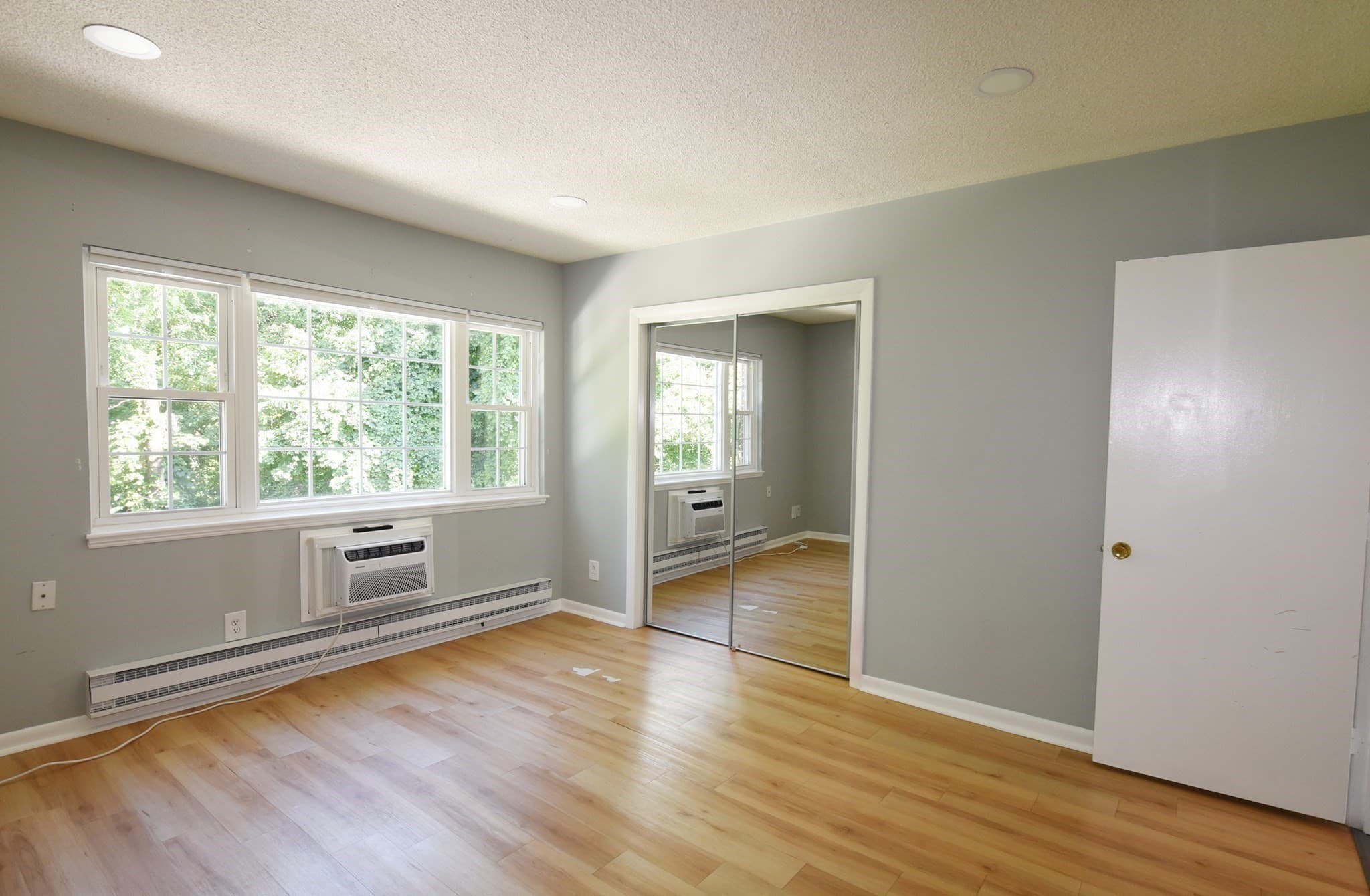 Condominium at 41 Foundry St # 3, Easton MA 02375, photo 7 of 27
