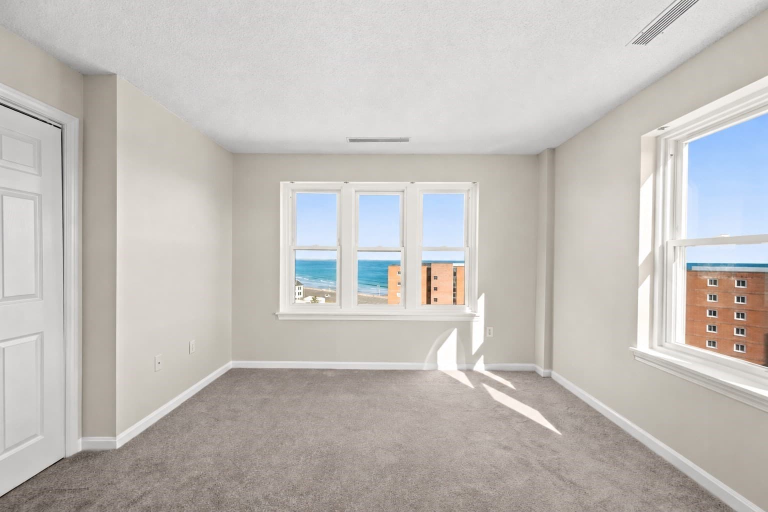 Condominium at 20 Rockland House Rd # 601, Hull MA 02045, photo 21 of 42