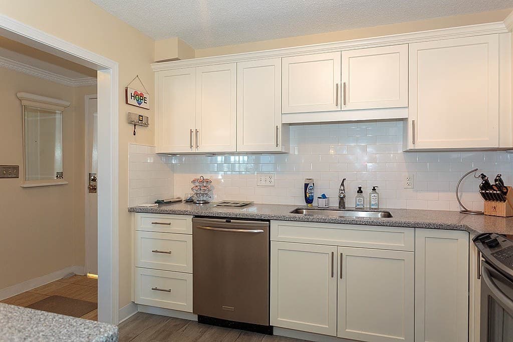 Condominium at 100 Cove Way # 309, Quincy MA 02169, photo 4 of 20