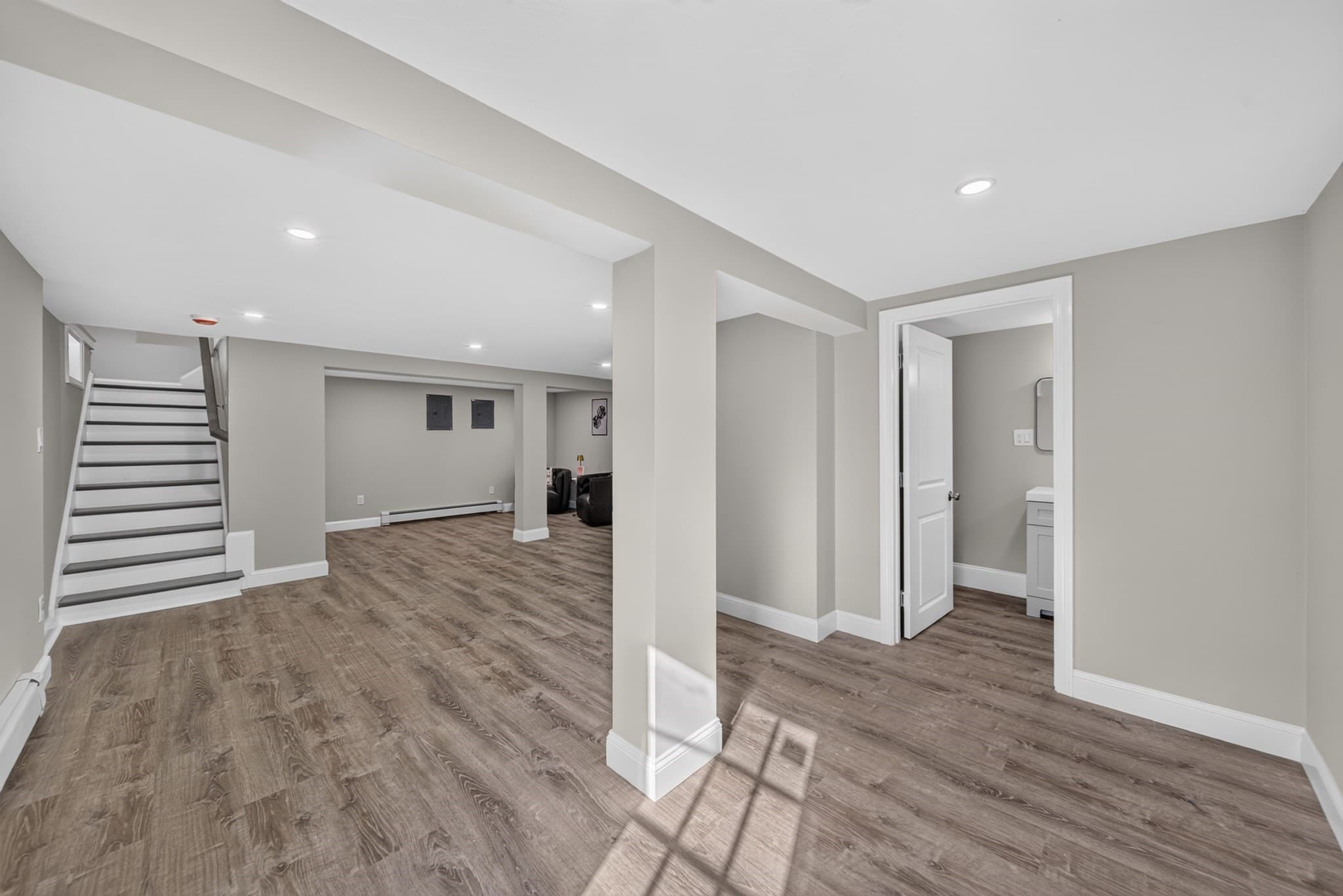 Single Family Residence at 158 Southbridge Rd, Oxford MA 01537, photo 23 of 41