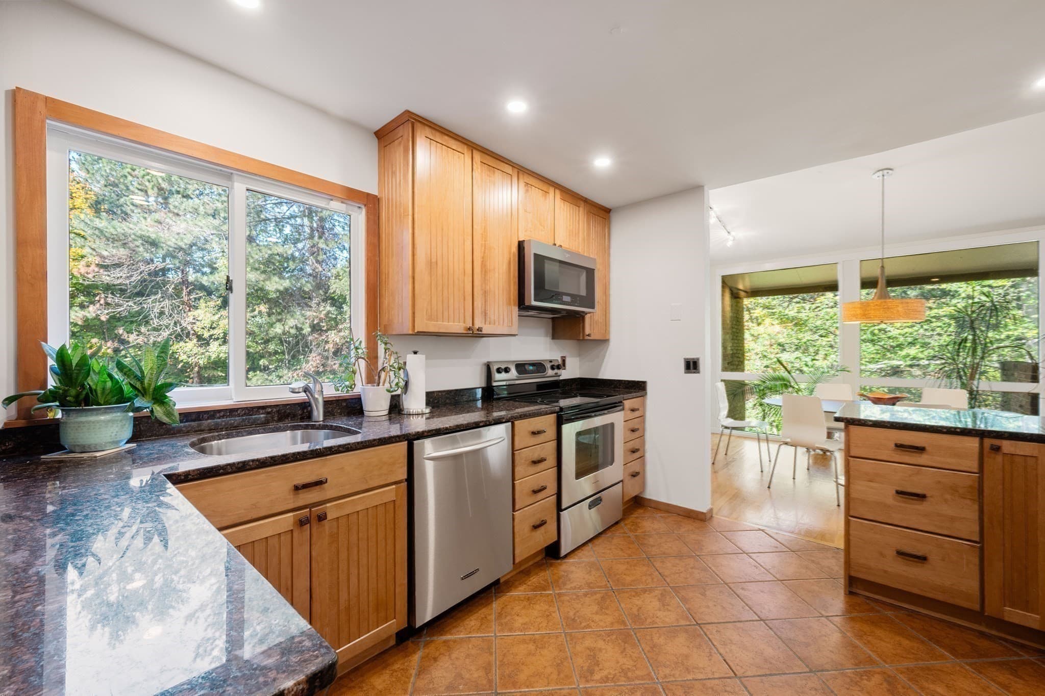 Condominium at 241 Perkins St # 402, Boston MA 02130, photo 14 of 41