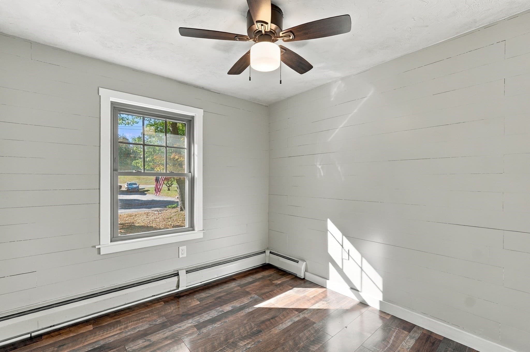 Single Family Residence at 34 Clara Barton Road, Oxford MA 01540, photo 12 of 36