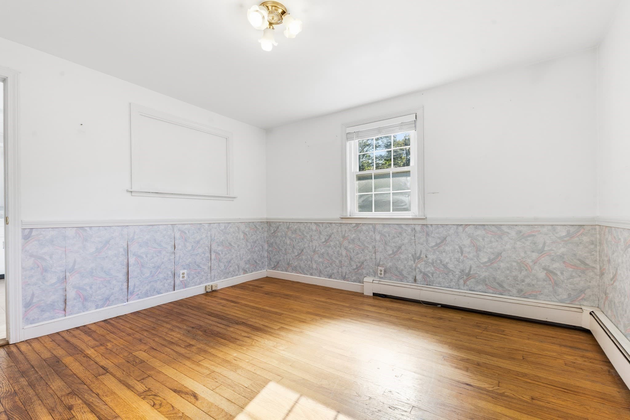 Single Family Residence at 19 Alden St, Mansfield MA 02048, photo 18 of 38