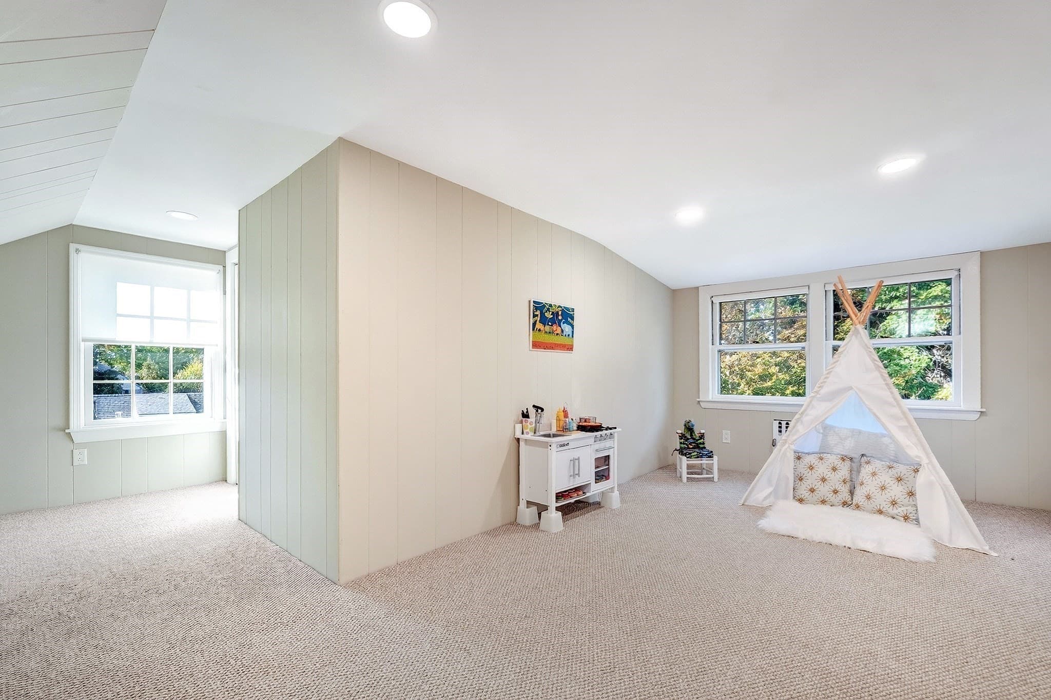 Single Family Residence at 52 Sheffield Road, Melrose MA 02176, photo 29 of 42