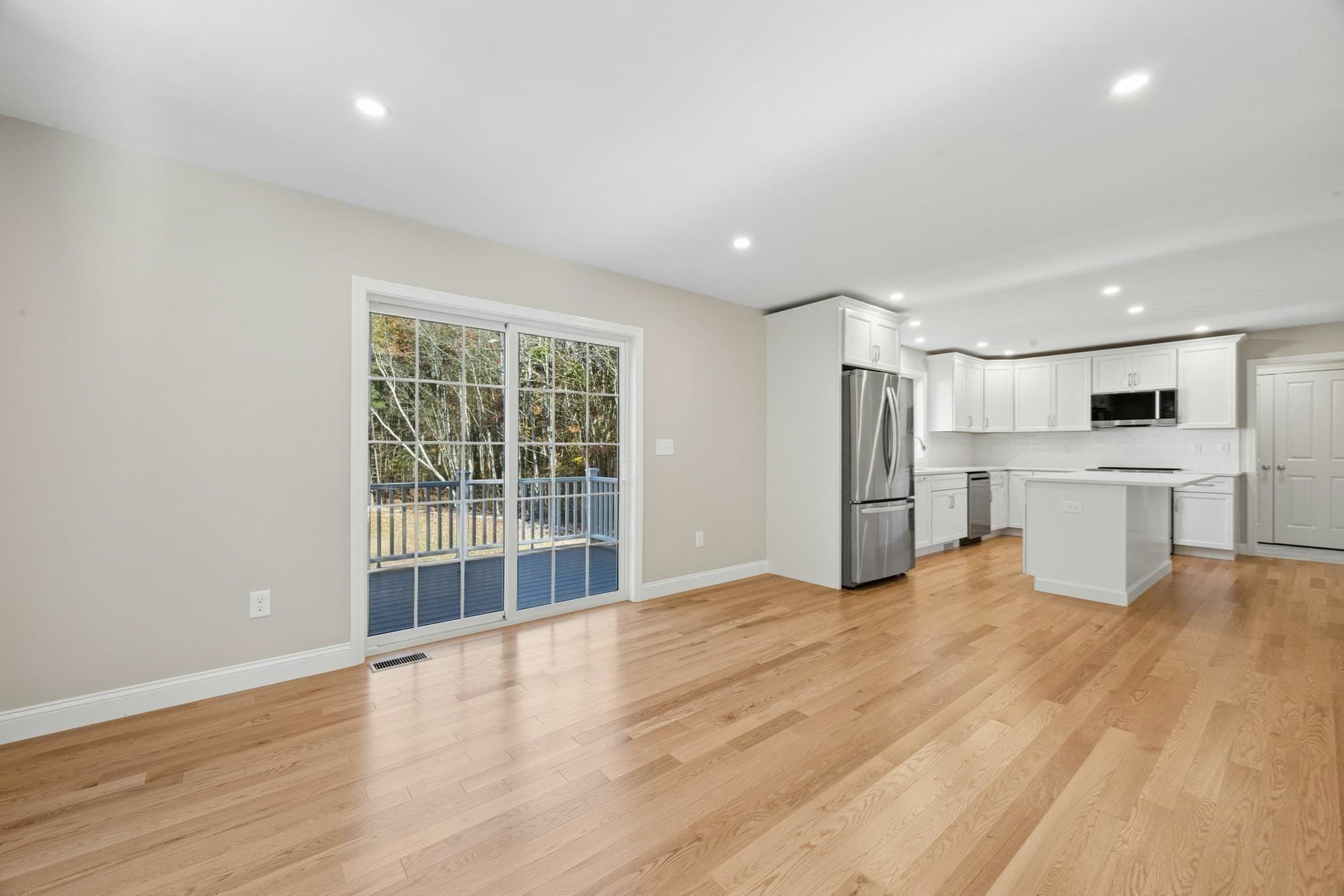 Single Family Residence at 35 Martin, Douglas MA 01516, photo 10 of 38
