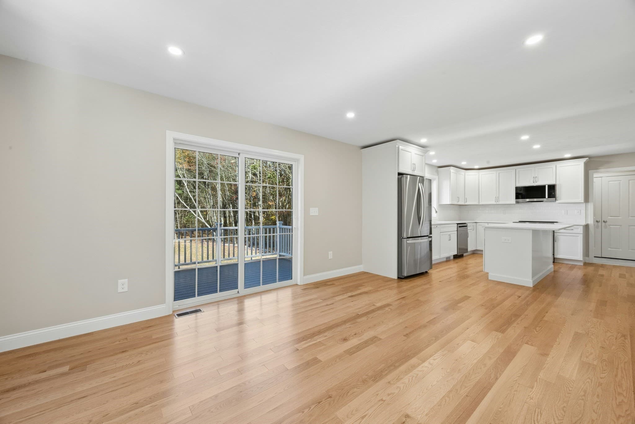 Single Family Residence at 37 Martin, Douglas MA 01516, photo 10 of 38