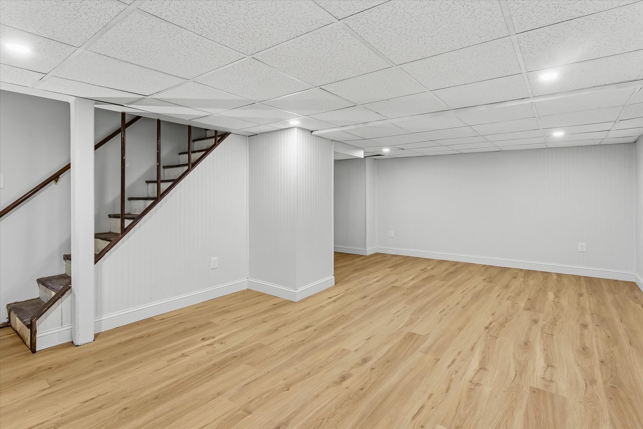 Single Family Residence at 33 Congress St, Weymouth MA 02188, photo 25 of 25
