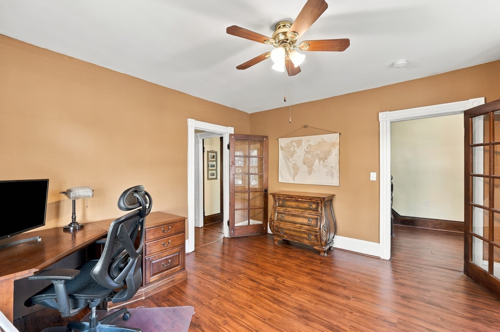 Single Family Residence at 21 Myrtle Street, Leominster MA 01453, photo 6 of 31