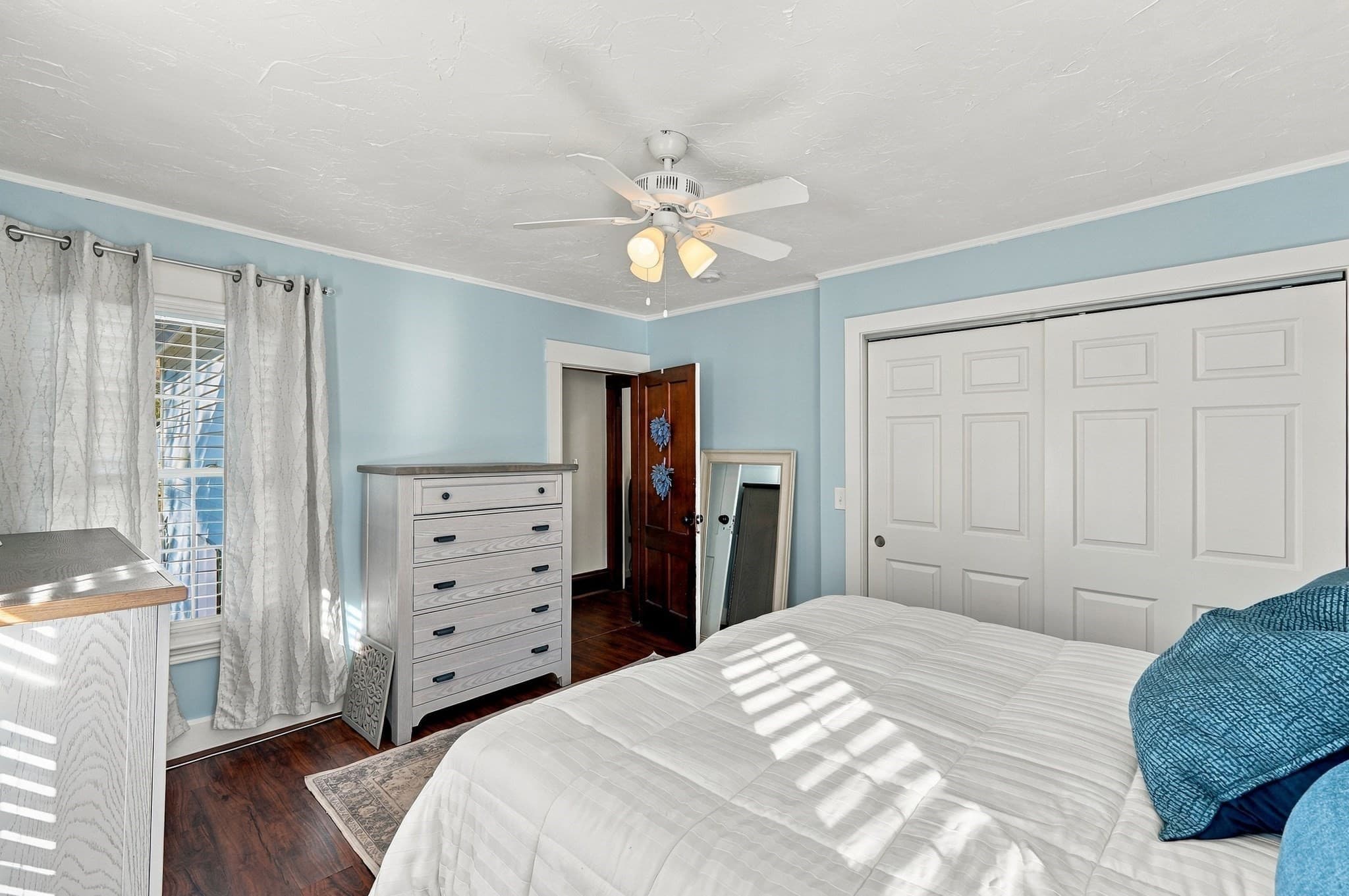 Single Family Residence at 21 Myrtle Street, Leominster MA 01453, photo 19 of 31