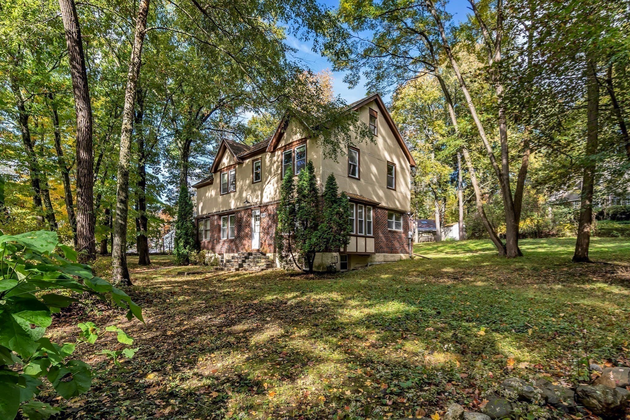 Single Family Residence at 560 Salisbury, Worcester MA 01609, photo 39 of 39