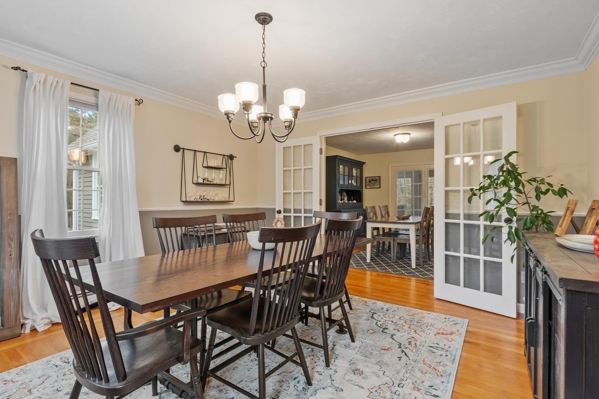 Single Family Residence at 4 Brookside Ln, Sterling MA 01564, photo 4 of 38