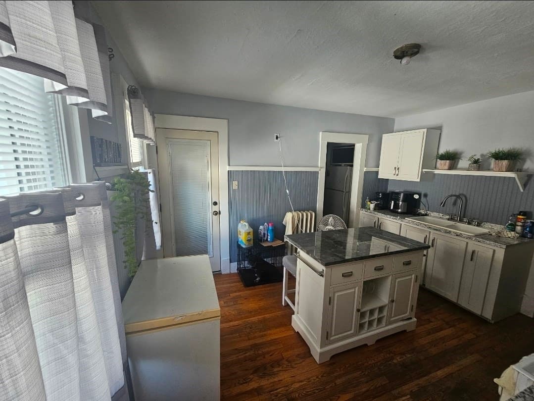 2 Family - 2 Units Up/Down at 328-330 Chapin Terr, Springfield MA 01104, photo 5 of 17