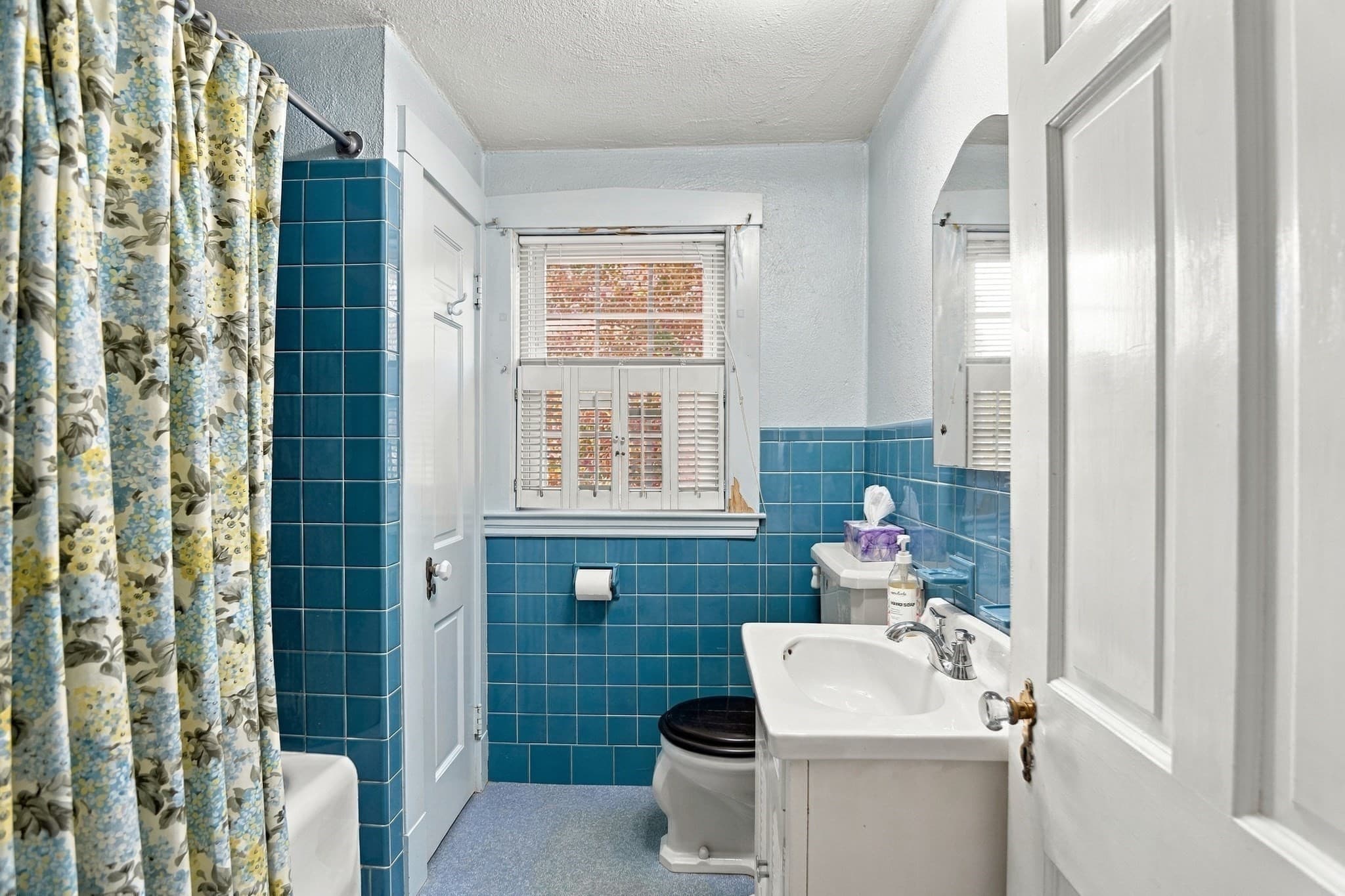 Single Family Residence at 43 Lovell Road, Melrose MA 02176, photo 18 of 42