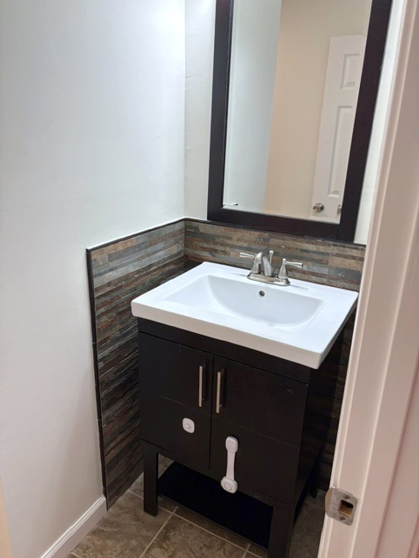 Condominium at 79 Farrwood Dr # 79, Haverhill MA 01835, photo 18 of 34