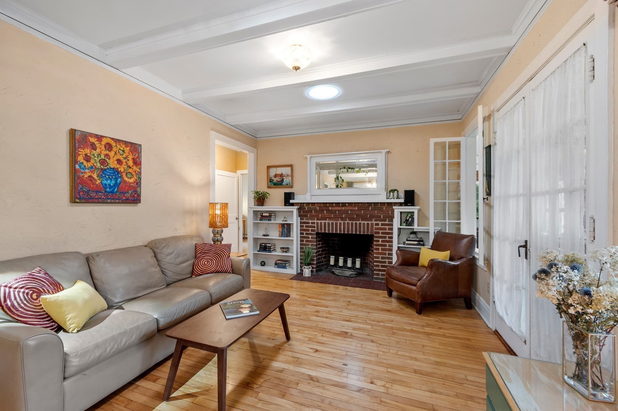 Single Family Residence at 112 Orris St, Melrose MA 02176, photo 7 of 38