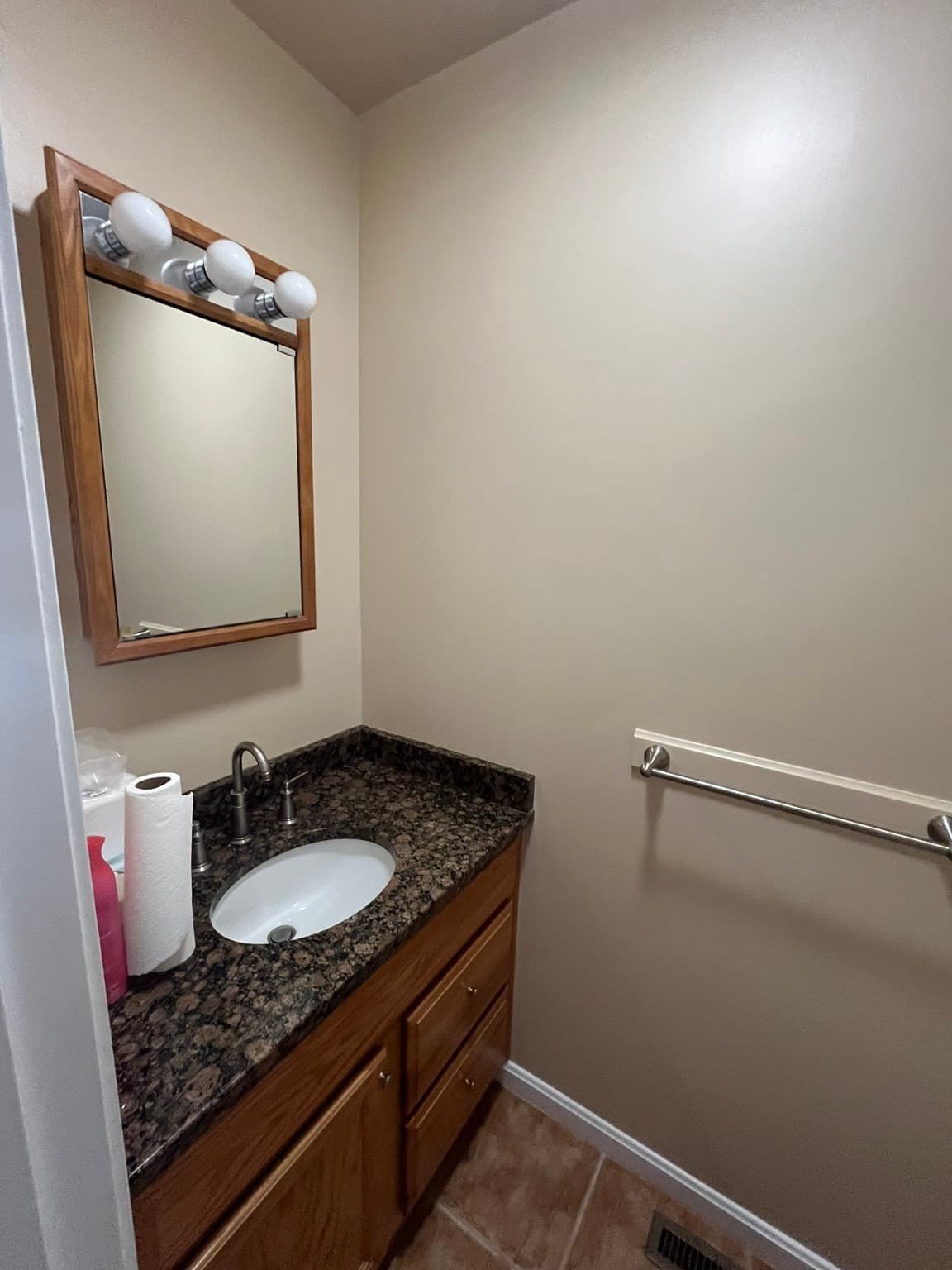 Condominium at 111 Beach Rd # 20, Salisbury MA 01952, photo 6 of 20