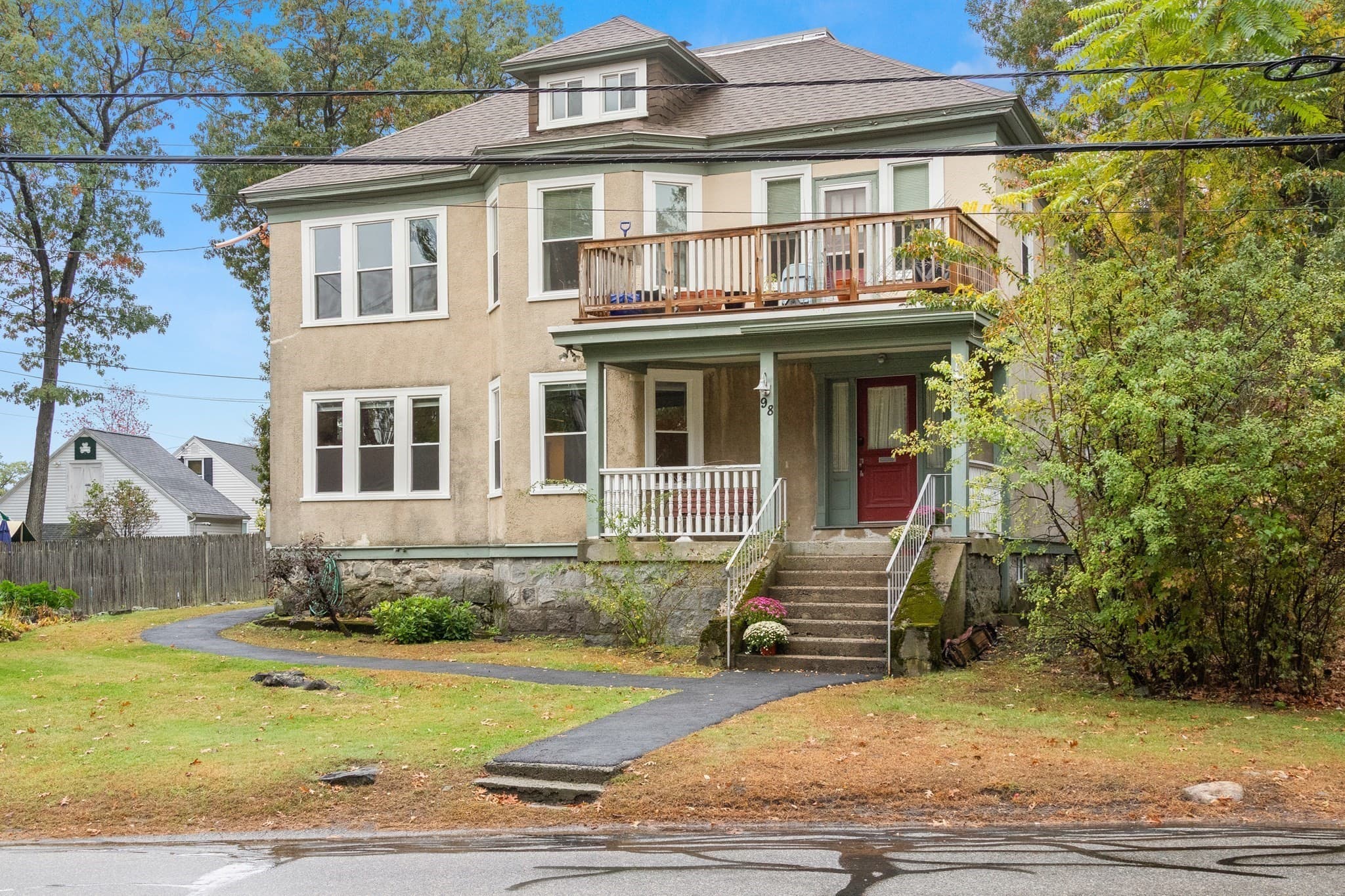 96-98 Elm Street, Methuen MA 01844