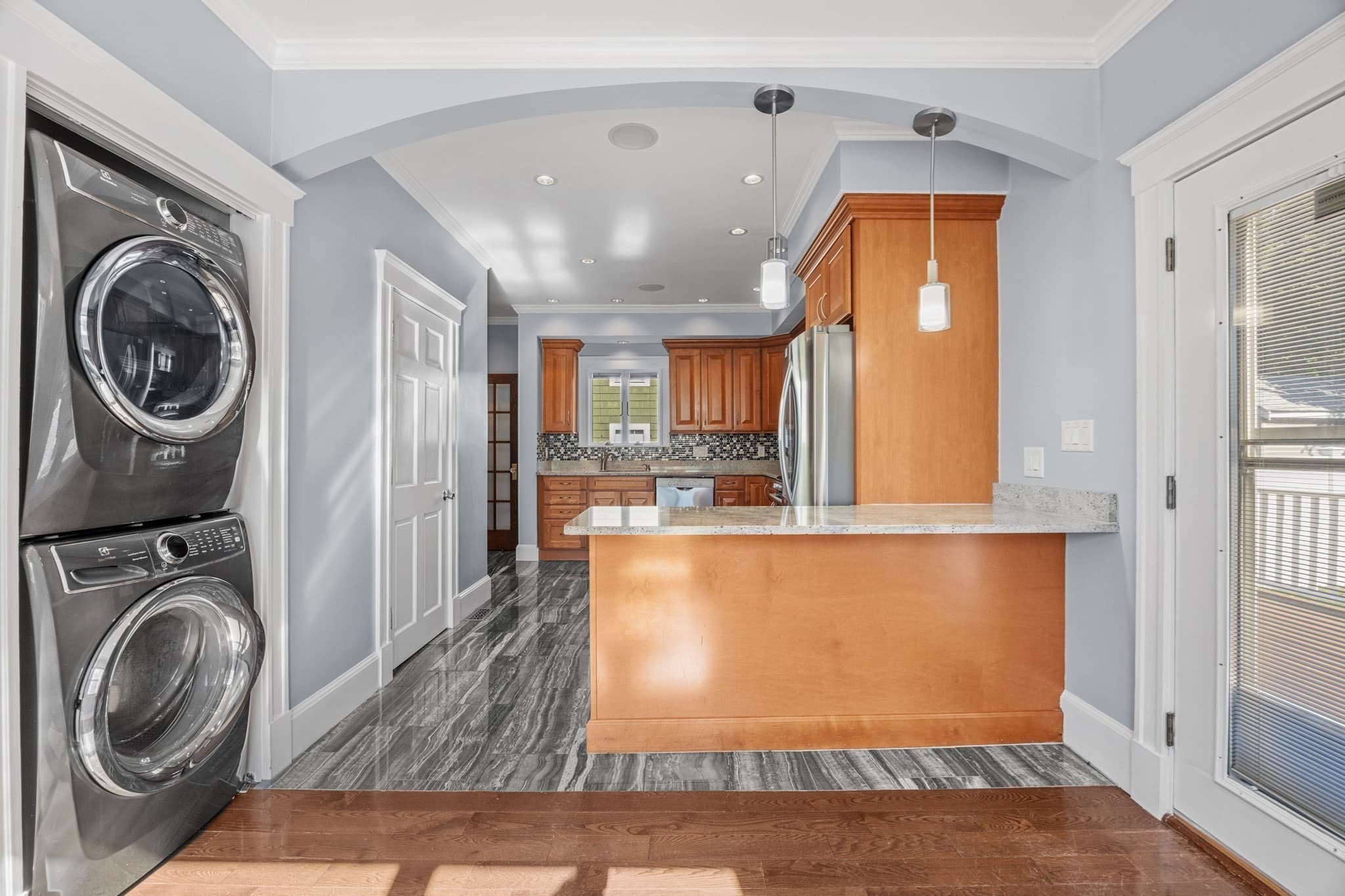 Single Family Residence at 102 Hall Pl, Quincy MA 02169, photo 6 of 42