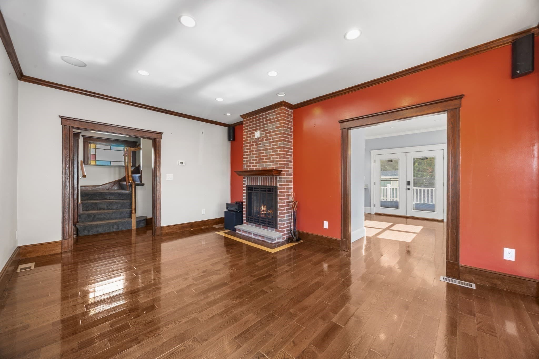 Single Family Residence at 102 Hall Pl, Quincy MA 02169, photo 10 of 42