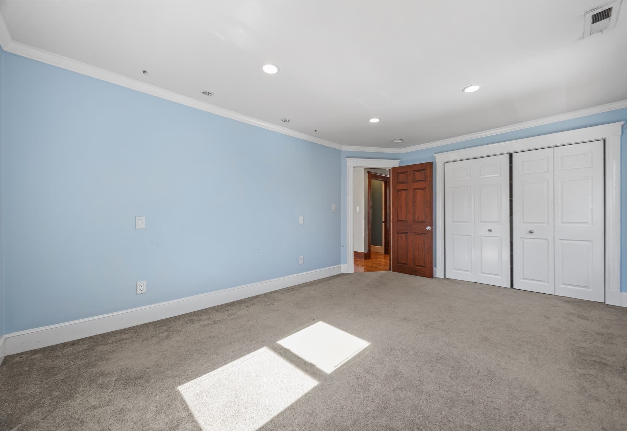 Single Family Residence at 102 Hall Pl, Quincy MA 02169, photo 18 of 42